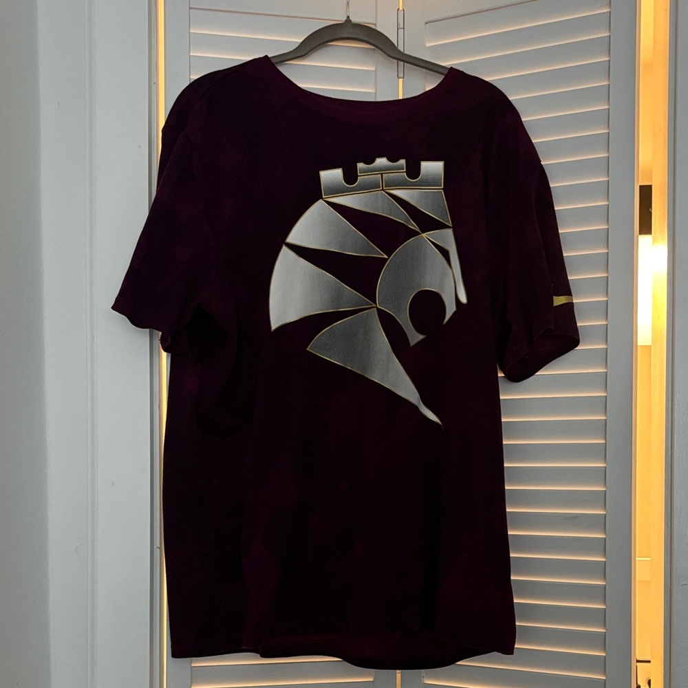 Nike LeBron James Maroon Graphic Tee